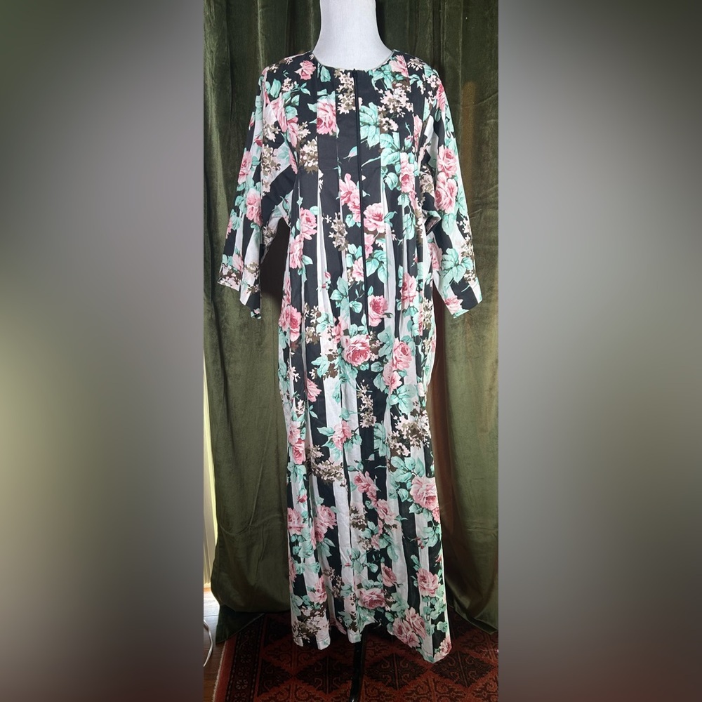 Vintage 1980's Anthony Richards Muumuu Lounge Dress - Picture 2 of 3